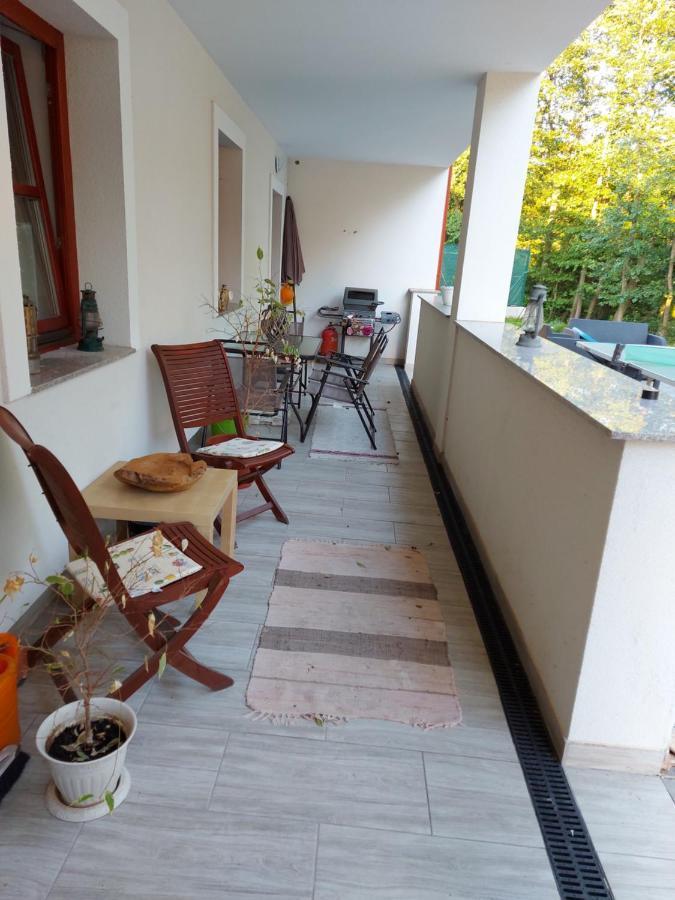 شقة Vertessomlo  في Nyugalom Szigete 2 Fos Apartman 1 Haloterrel المظهر الخارجي الصورة